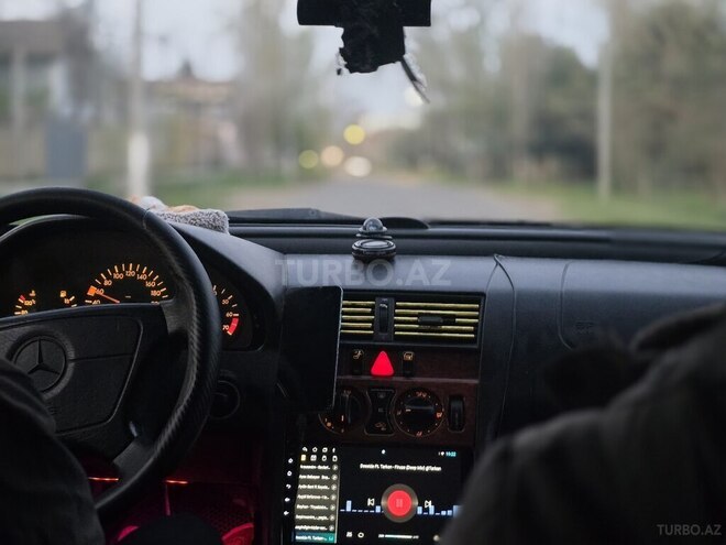 Mercedes C 180 1997, 407,869 km - 1.8 l - Masallı
