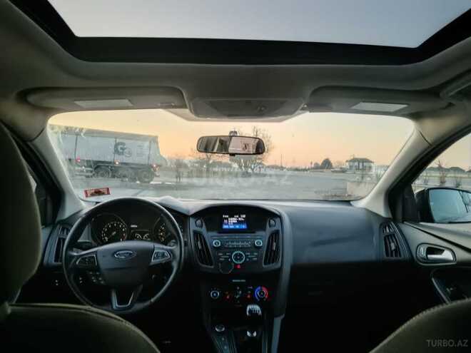 Ford Focus 2015, 136,510 km - 1.6 l - Bakı