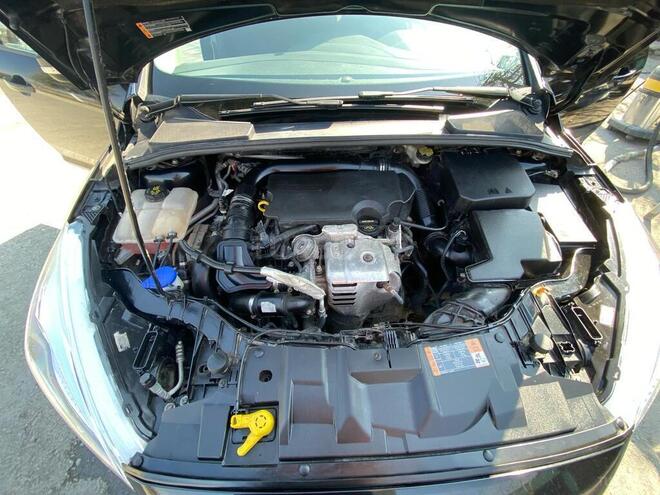 Ford Focus 2015, 136,510 km - 1.6 l - Bakı