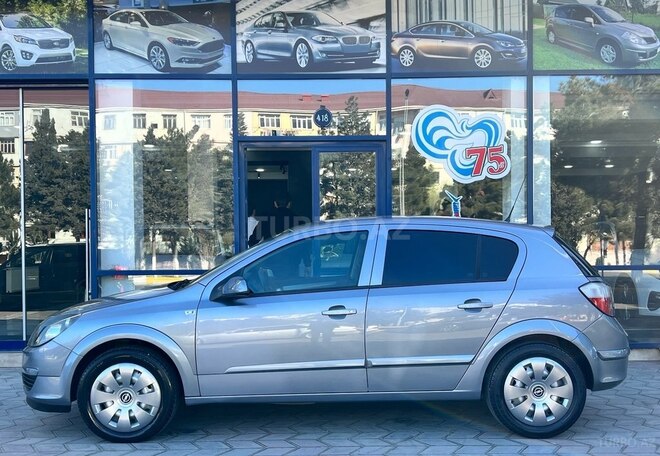 Opel Astra 2004, 214,000 km - 1.4 l - Sumqayıt