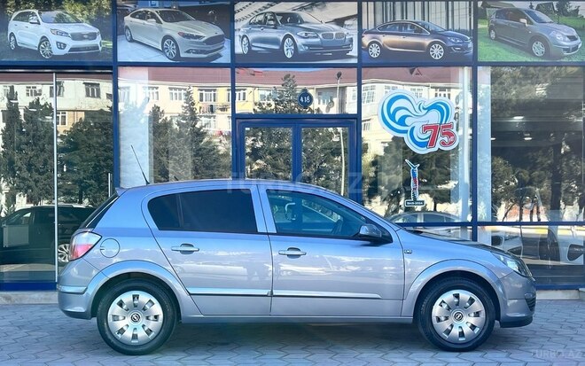 Opel Astra 2004, 214,000 km - 1.4 l - Sumqayıt