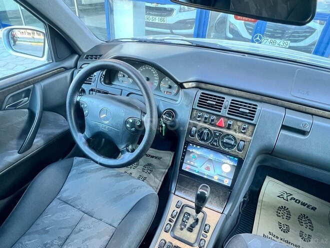 Mercedes E 270 2000, 363,000 km - 2.7 l - Sumqayıt