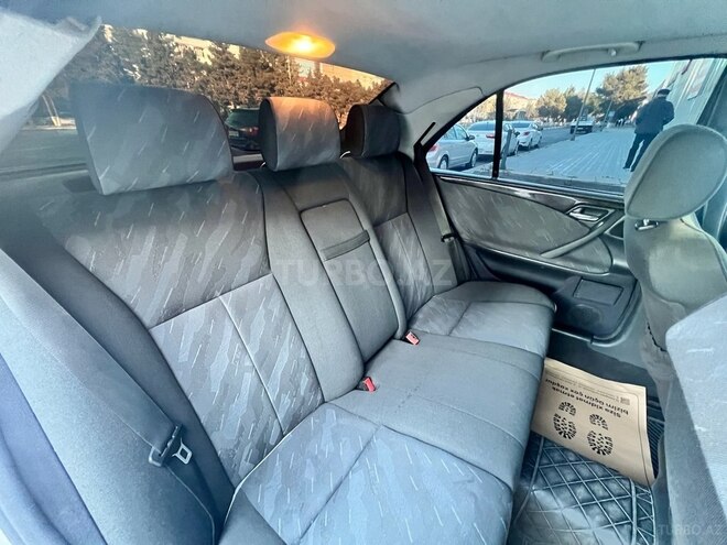Mercedes E 270 2000, 363,000 km - 2.7 l - Sumqayıt