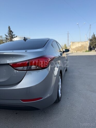 Hyundai Elantra 2015, 162,123 km - 1.8 l - Bakı