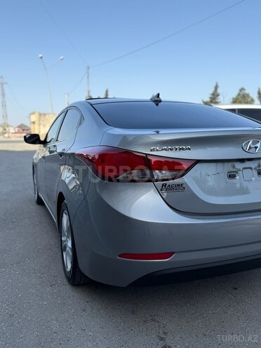 Hyundai Elantra 2015, 162,123 km - 1.8 l - Bakı
