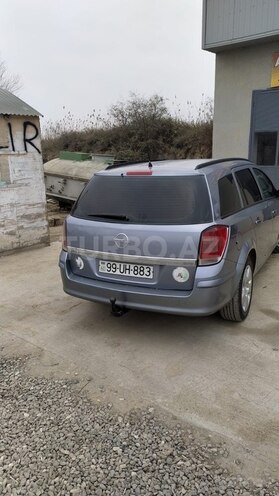 Opel Astra 2006, 300,000 km - 1.3 l - Salyan