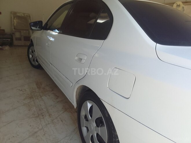 Hyundai Elantra 2003, 254,760 km - 2.0 l - Bakı