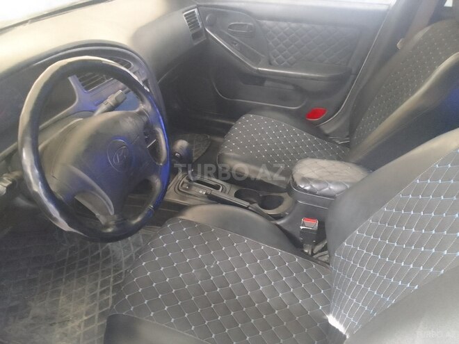 Hyundai Elantra 2003, 254,760 km - 2.0 l - Bakı