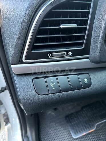 Hyundai Avante 2016, 90,000 km - 1.6 l - Bakı
