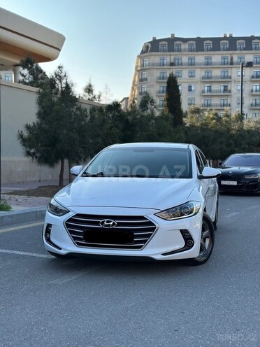 Hyundai Avante 2016, 90,000 km - 1.6 l - Bakı