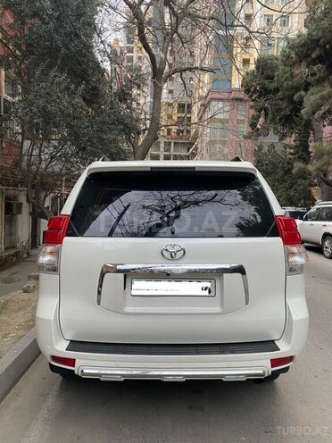 Toyota Land Cruiser Prado 2012, 266,000 km - 2.7 л - Bakı