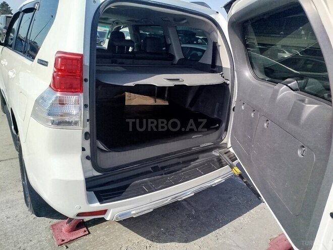 Toyota Land Cruiser Prado 2012, 266,000 km - 2.7 л - Bakı