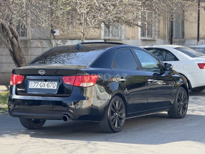 Kia Cerato 2009, 240,000 km - 2.0 л - Bakı
