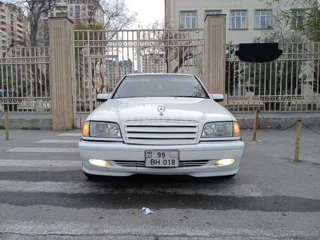 Mercedes C 230 1999, 250,000 km - 2.3 l - Bakı