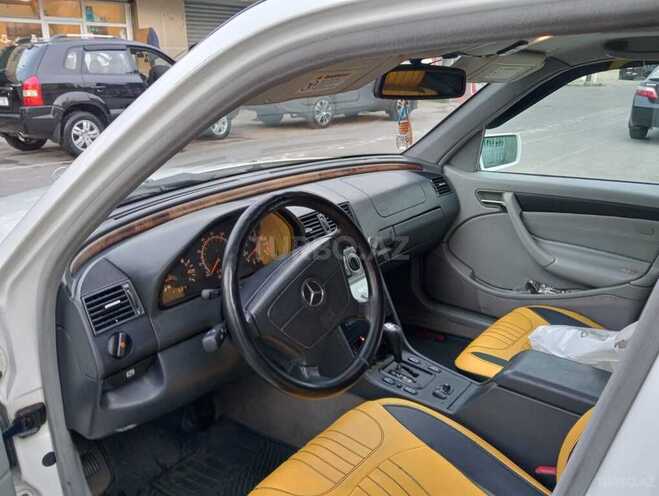 Mercedes C 230 1999, 250,000 km - 2.3 l - Bakı