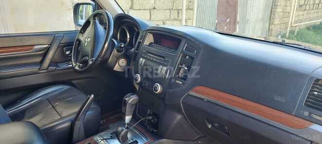 Mitsubishi Pajero 2008, 262,000 km - 3.0 л - Bakı