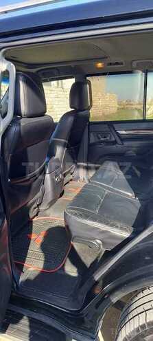 Mitsubishi Pajero 2008, 262,000 km - 3.0 л - Bakı