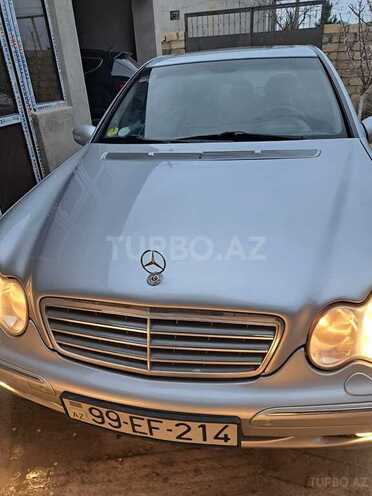 Mercedes C 220 d 2002, 398,000 km - 2.2 l - Bakı