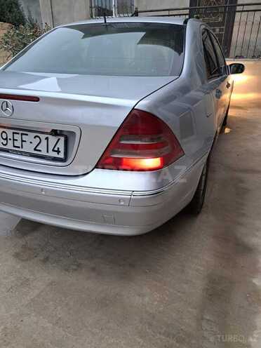 Mercedes C 220 d 2002, 398,000 km - 2.2 l - Bakı