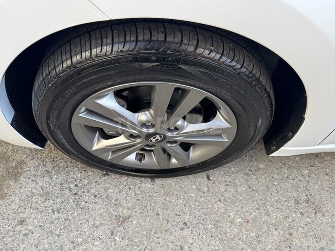 Hyundai Avante 2016, 112,000 km - 1.6 l - Bakı