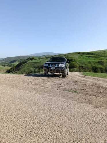 Nissan Patrol 2005, 255,555 km - 3.0 l - Lerik