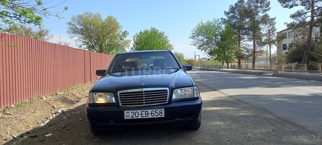 Mercedes C 240 1999, 356,000 km - 2.4 l - Goranboy