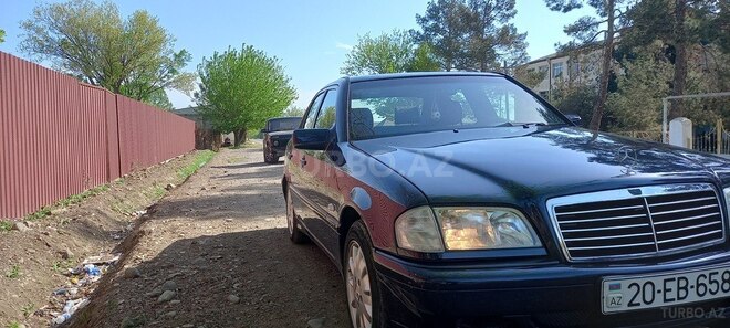 Mercedes C 240 1999, 356,000 km - 2.4 l - Goranboy
