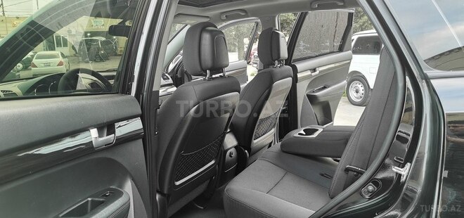Kia Sorento-17