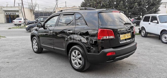 Kia Sorento-15