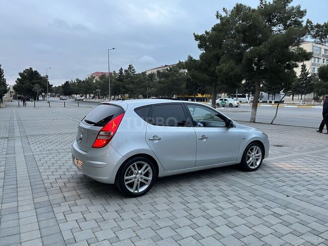 Hyundai i30 2009, 286,500 km - 1.6 л - Bakı