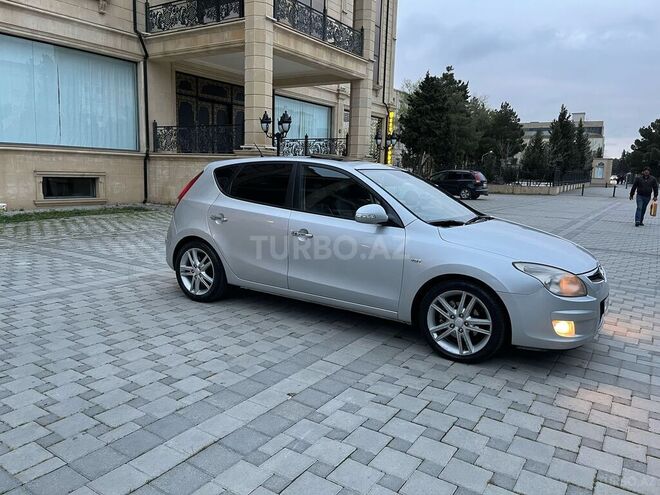 Hyundai i30 2009, 286,500 km - 1.6 л - Bakı
