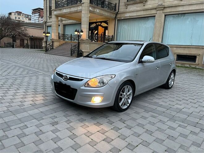 Hyundai i30 2009, 286,500 km - 1.6 л - Bakı