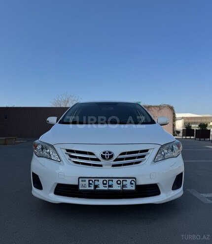 Toyota Corolla 2013, 234,000 km - 1.6 l - Bakı