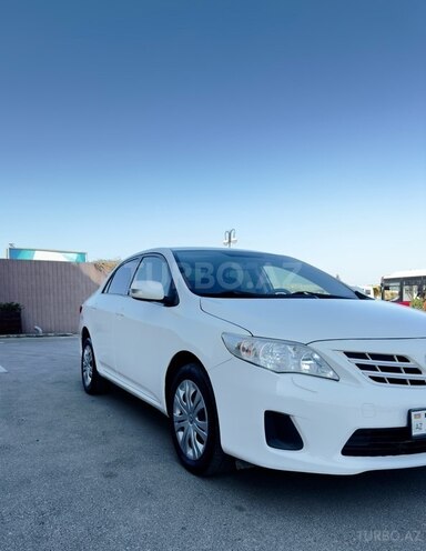 Toyota Corolla 2013, 234,000 km - 1.6 l - Bakı