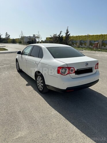 Volkswagen Jetta 2010, 443,000 km - 1.6 л - Bakı