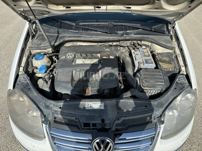 Volkswagen Jetta 2010, 443,000 km - 1.6 л - Bakı