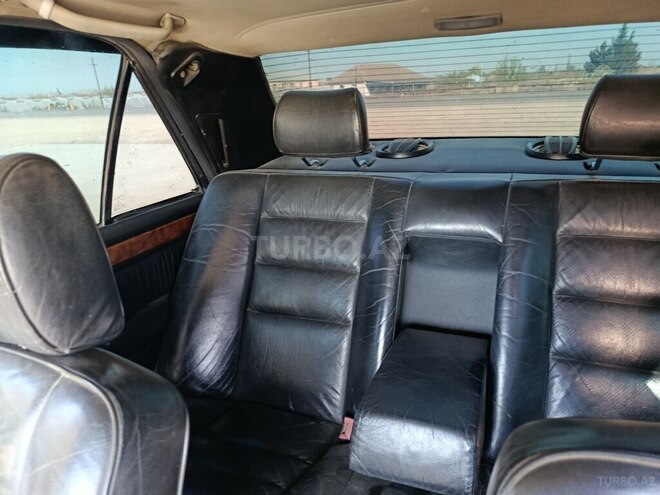 Mercedes E 300 d 1990, 500,000 km - 3.0 л - Salyan