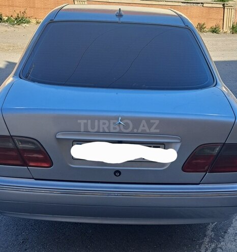 Mercedes E 220 d 1999, 519,568 km - 2.2 л - Bakı