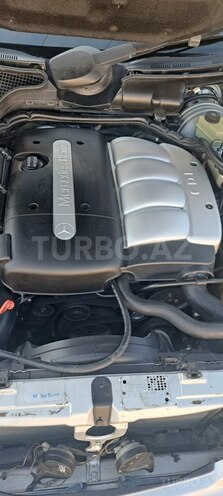 Mercedes E 220 d 1999, 519,568 km - 2.2 л - Bakı