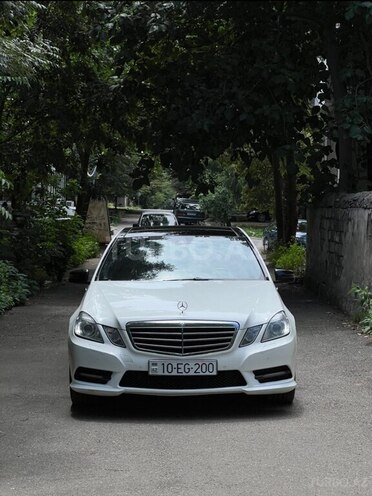 Mercedes E 350 2010, 160,000 km - 3.5 l - Bakı