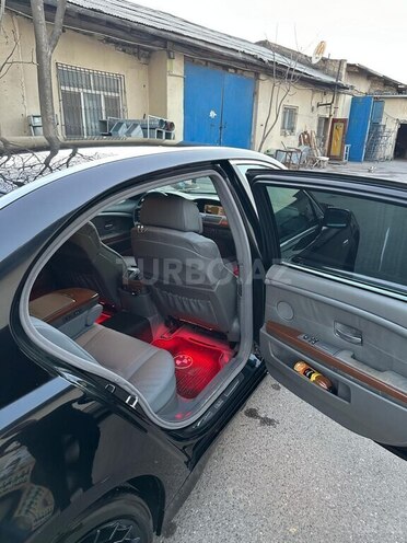 BMW 735 2003, 400,141 km - 3.6 l - Bakı
