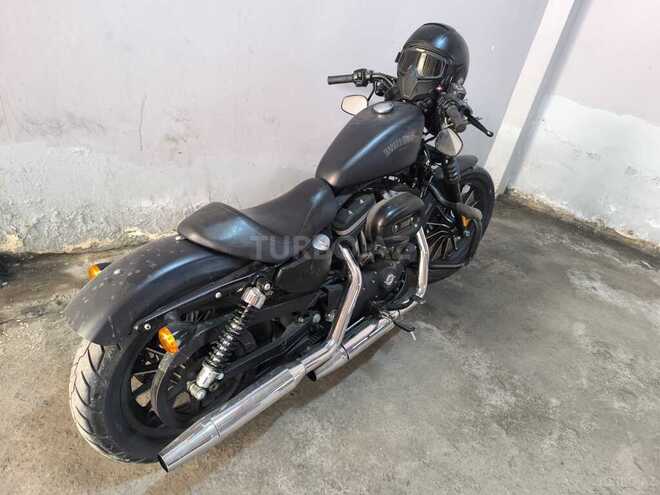Harley-Davidson XL883N Sportster Iron 883-4