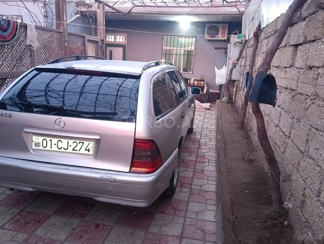 Mercedes C 180 2000, 324,200 km - 1.8 l - Bakı