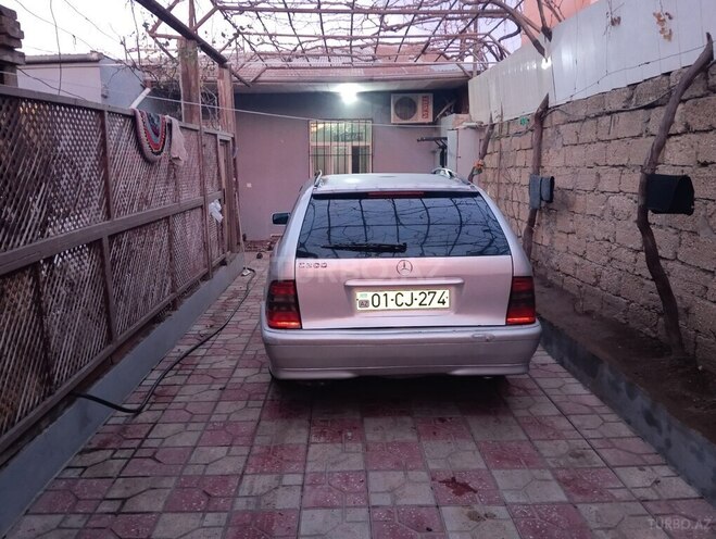 Mercedes C 180 2000, 324,200 km - 1.8 l - Bakı