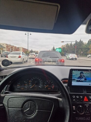Mercedes E 230 1995, 596,757 km - 2.3 l - Salyan