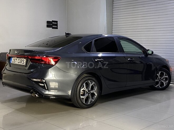 Kia Forte-12