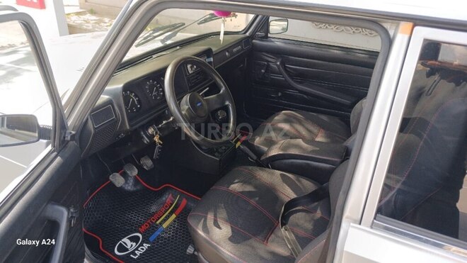 LADA (VAZ) 2107 2010, 80,000 km - 1.6 л - Sabirabad