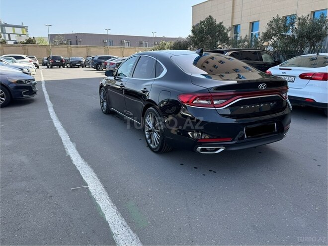 Hyundai Grandeur 2017, 209,000 km - 2.2 l - Bakı