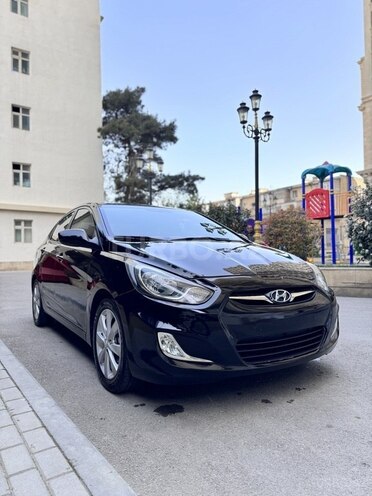 Hyundai Accent 2014, 262,000 km - 1.6 л - Bakı