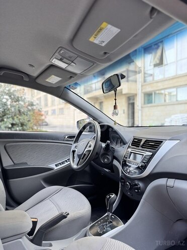 Hyundai Accent 2014, 262,000 km - 1.6 л - Bakı